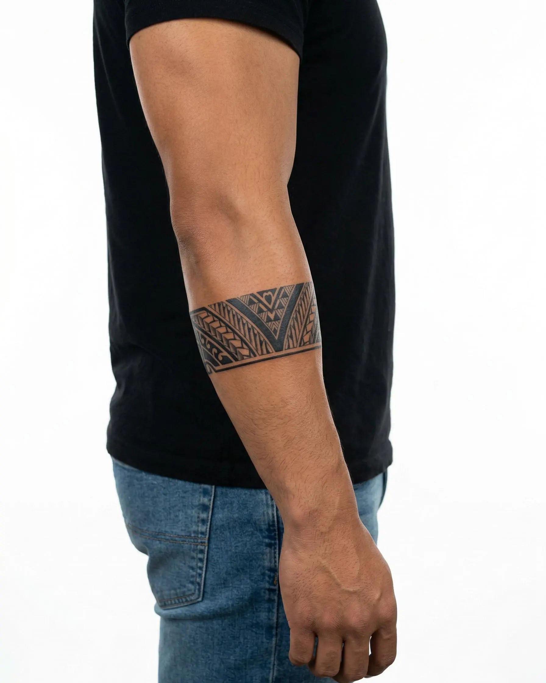 Polynesian V-Pattern Band