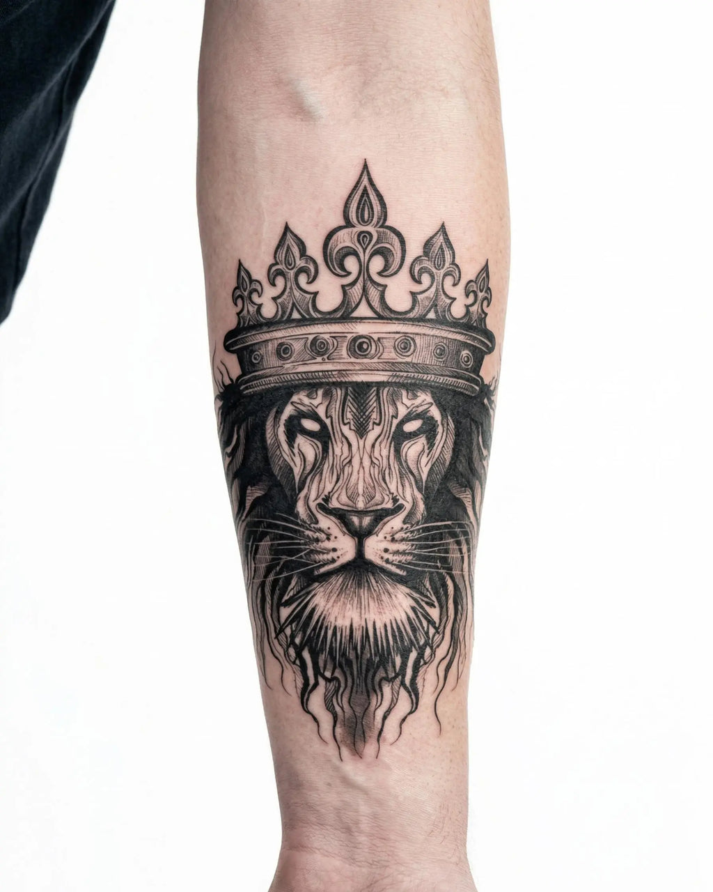 Crowned Lion